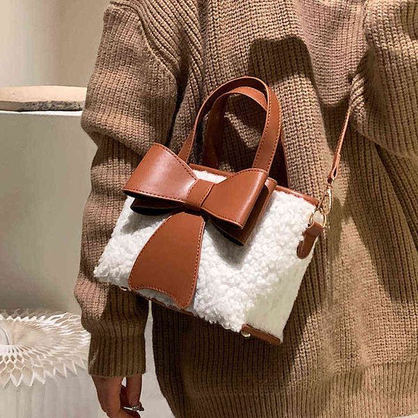 evening bags small soft faux fur bow crossbody for women 2022 winter simple color contrast shoulder handbags and purses 220517
evening bags small soft faux fur bow crossbody for women 2022 winter simple color contrast shoulder handbags and purses 220517