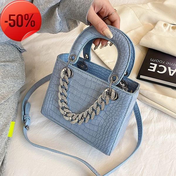 the factory directly women's 2022 new stone pattern hand urban diana bag fashion one shoulder msenger bag
the factory directly women's 2022 new stone pattern hand urban diana bag fashion one shoulder msenger bag