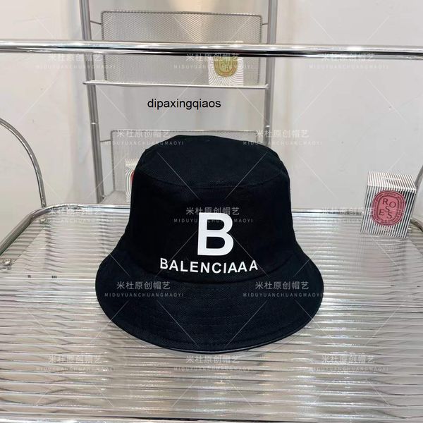 ball caps designer balencaigass family b correct version 22 spring new letter sunshade and sunscreen fisherman hat age reducing versatile tr, Blue;gray
ball caps designer balencaigass family b correct version 22 spring new letter sunshade and sunscreen fisherman hat age reducing versatile tr, Blue;gray