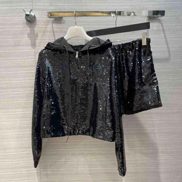 women's tracksuits not the same d refund for spring summer fashion and versatile sequin hooded jacket shorts suit female, Gray
women's tracksuits not the same d refund for spring summer fashion and versatile sequin hooded jacket shorts suit female, Gray