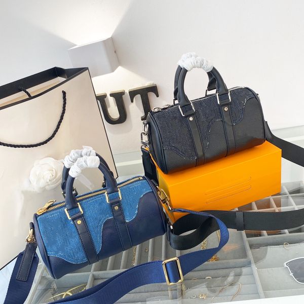 2022 designer pillow tote bags luxury handbags handle purses fashion shoulder bag crossbody wallets clutch purse denim leather stitching let
2022 designer pillow tote bags luxury handbags handle purses fashion shoulder bag crossbody wallets clutch purse denim leather stitching let