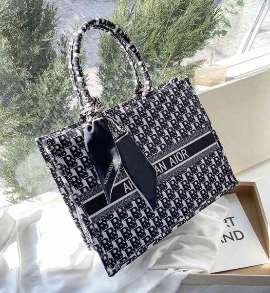 70%off w7ka luxury designer handbag women shoulder bags large capacity female portable canvas tote bag straps casual crossbody ladies leathe
70%off w7ka luxury designer handbag women shoulder bags large capacity female portable canvas tote bag straps casual crossbody ladies leathe