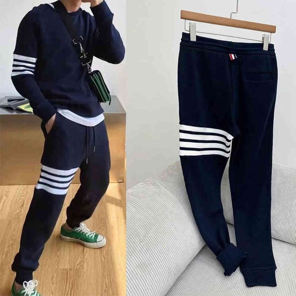 women's shorts four bar cotton casual sports pants with drawcord and elastic waist, White;black
women's shorts four bar cotton casual sports pants with drawcord and elastic waist, White;black