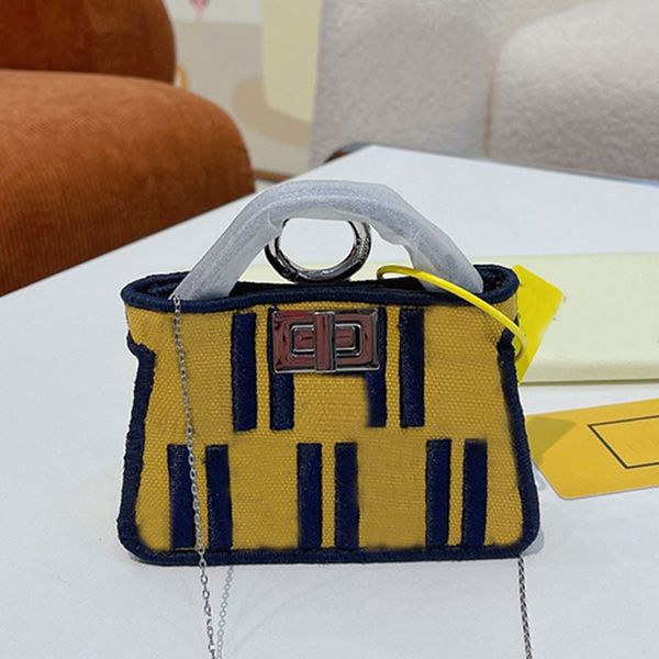 coin purse handbag wallet shoulder bag cross body bags women tote canvas classic embroidery letter metal hardware hasp cell phone pocket
coin purse handbag wallet shoulder bag cross body bags women tote canvas classic embroidery letter metal hardware hasp cell phone pocket