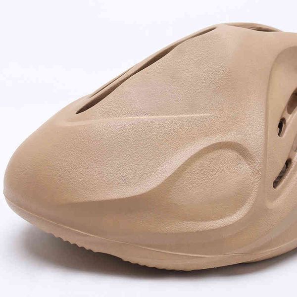 sandals brand 2022 slippers summer men sandal huaraches women heeled high heel heels shoes black flip flop flops for slippers strand designe
sandals brand 2022 slippers summer men sandal huaraches women heeled high heel heels shoes black flip flop flops for slippers strand designe