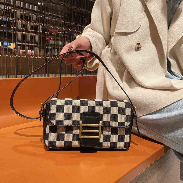 2022 women's atmospheric personality ladies bags black white female bag single shoulder bag diagonal- hand wholesale female wholesale
2022 women's atmospheric personality ladies bags black white female bag single shoulder bag diagonal- hand wholesale female wholesale