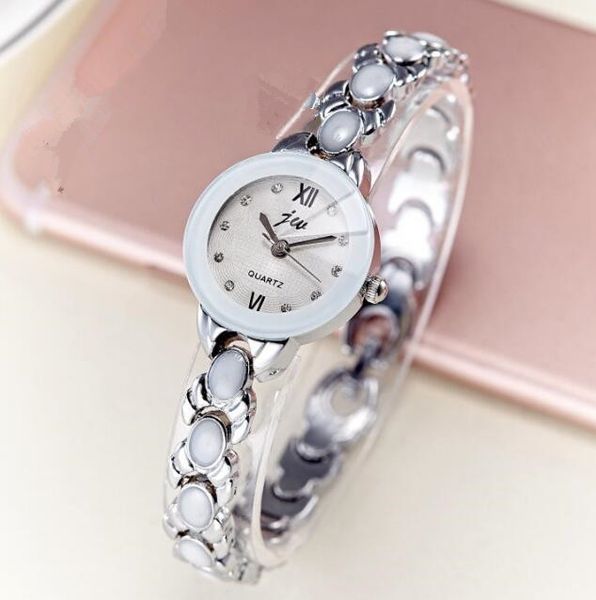 luxury women watches fashion rose gold silver ladies bracelet watch crystal beads design dress wristwatch feminino clock for christmas gifts, Slivery;golden
luxury women watches fashion rose gold silver ladies bracelet watch crystal beads design dress wristwatch feminino clock for christmas gifts, Slivery;golden