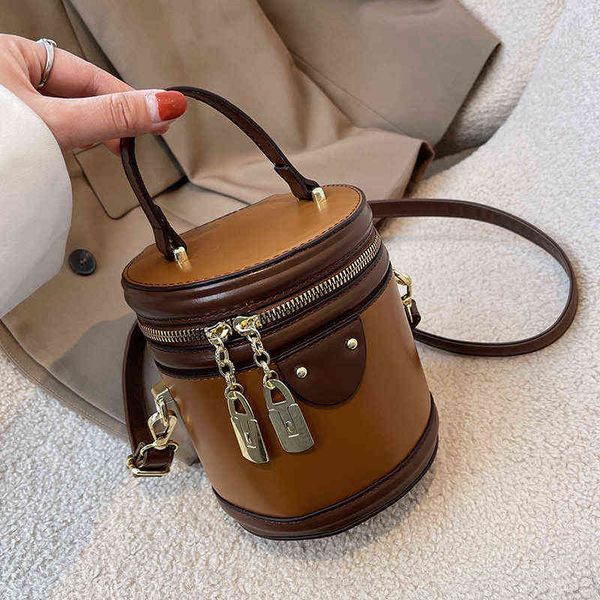 evening bag vintage barrel shaped handbags 2022 summer fashion brand designer small pu ladies shoulder crossbody cute totes 0623
evening bag vintage barrel shaped handbags 2022 summer fashion brand designer small pu ladies shoulder crossbody cute totes 0623