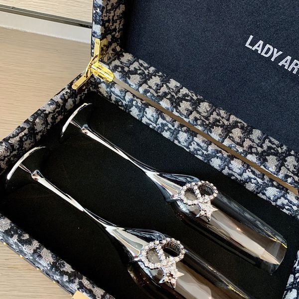 new arrivals europe crystal glass cup lead goblet luxury wine glasses champagne creative birthday wedding with gift box
new arrivals europe crystal glass cup lead goblet luxury wine glasses champagne creative birthday wedding with gift box