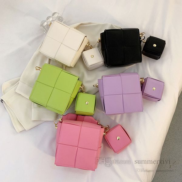 fashion children weaving handbags girls square box messenger lipstick bags kids pu leather princess single shoulder bag q7556, Black
fashion children weaving handbags girls square box messenger lipstick bags kids pu leather princess single shoulder bag q7556, Black