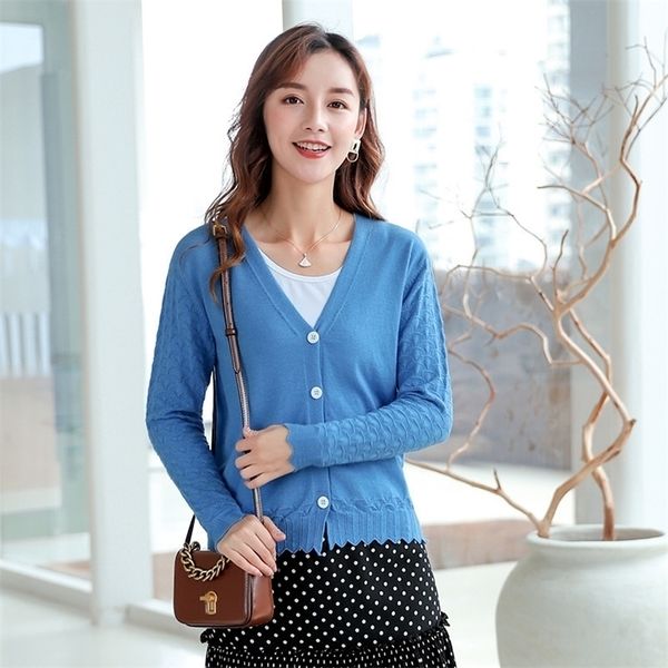 sweater female 2020 autumn and winter new knitted pullover pile of collar women s blue loose red lj201113, White;black
sweater female 2020 autumn and winter new knitted pullover pile of collar women s blue loose red lj201113, White;black