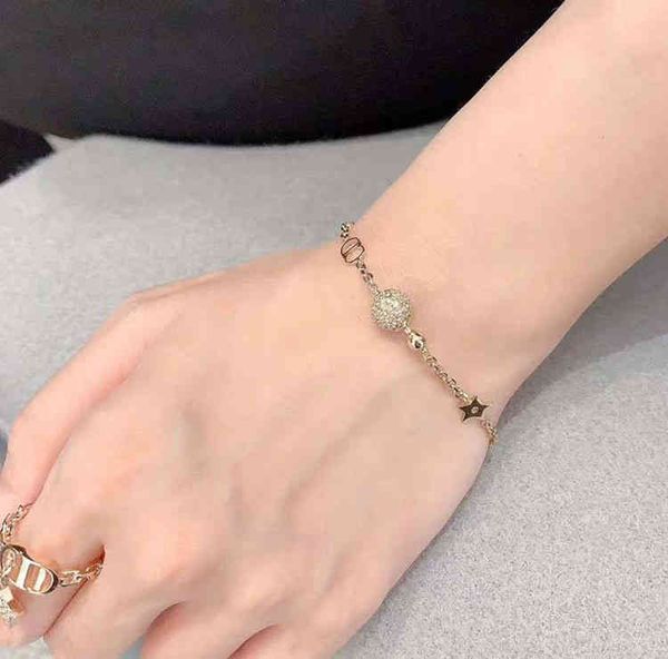 new letter circle simple chain 2022 luxury brand fashion design versatile ladies bracelet, Black
new letter circle simple chain 2022 luxury brand fashion design versatile ladies bracelet, Black