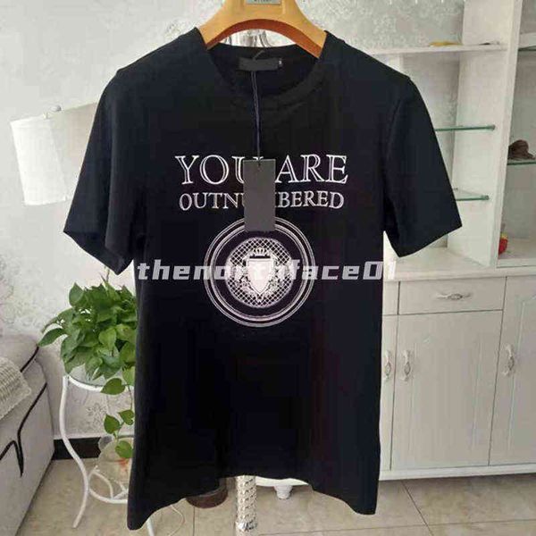 22ss designer letter printed t shirts tee fashion high street short sleeves summer casual t-shirt breathable men women crew neck tees, White;black
22ss designer letter printed t shirts tee fashion high street short sleeves summer casual t-shirt breathable men women crew neck tees, White;black