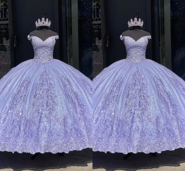 2023 lilac bling tulle quinceanera dresses off the shoulder embroidered floral applique beaded princess ball gown young sweet 16 dress, Blue;red
2023 lilac bling tulle quinceanera dresses off the shoulder embroidered floral applique beaded princess ball gown young sweet 16 dress, Blue;red