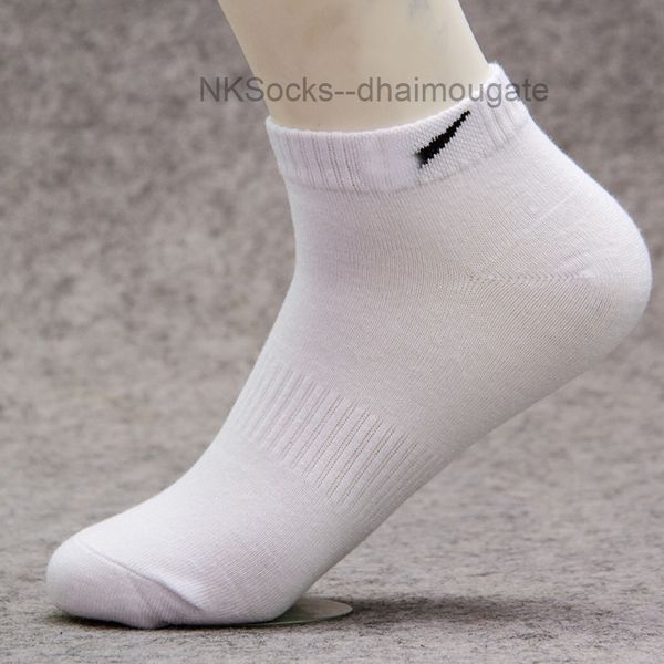 fashion men's classic socks hook brand combed cotton sweat absorbing breathable medium tube sports striped solid sock casual men women, Black
fashion men's classic socks hook brand combed cotton sweat absorbing breathable medium tube sports striped solid sock casual men women, Black