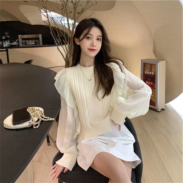 women's sweaters pure color lotus edge design sense joining yarn feifei sleeve fake two sweaters, female twist, very immortal temperame, White;black
women's sweaters pure color lotus edge design sense joining yarn feifei sleeve fake two sweaters, female twist, very immortal temperame, White;black