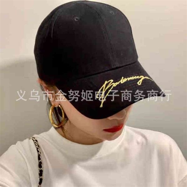 designer balencaigass designers hat luxurys baseball hats caps ins paris female gold thread letter embroidered duck tongue new couple versat, Blue;gray
designer balencaigass designers hat luxurys baseball hats caps ins paris female gold thread letter embroidered duck tongue new couple versat, Blue;gray