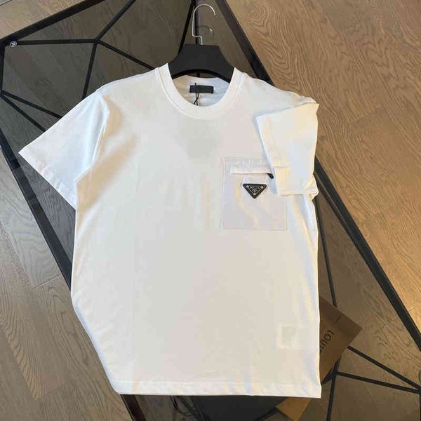clothing 2022 spring and summer new couple classic triangle nylon pocket splicing round neck short sleeve t-shirt outlet_ms3c, White;black
clothing 2022 spring and summer new couple classic triangle nylon pocket splicing round neck short sleeve t-shirt outlet_ms3c, White;black