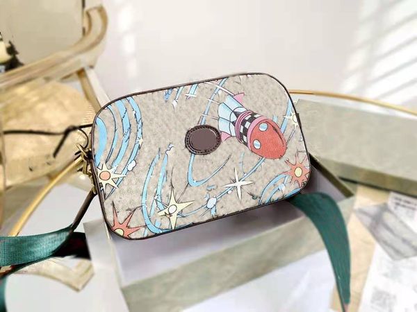 toles bags the cartoon printing ribbons camera lady large capacity one girls genuine leather shoulder aslant package
toles bags the cartoon printing ribbons camera lady large capacity one girls genuine leather shoulder aslant package