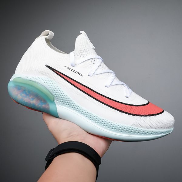 couple running shoes lightweight sneakers men outdoor gym shoes women comfortable slip on shoes breathable tenis
couple running shoes lightweight sneakers men outdoor gym shoes women comfortable slip on shoes breathable tenis