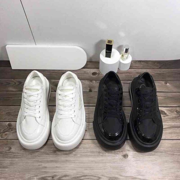 dress shoes european goods xu lu zhang xiaofei's same p-triangle casual white shoes women's fashion thick soled 48c4, Black
dress shoes european goods xu lu zhang xiaofei's same p-triangle casual white shoes women's fashion thick soled 48c4, Black