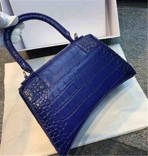 7a+classic women shape alligator handbag chain shoulder bags handbag women clutch messenger bag crossbody purse shopping tote handbags
7a+classic women shape alligator handbag chain shoulder bags handbag women clutch messenger bag crossbody purse shopping tote handbags