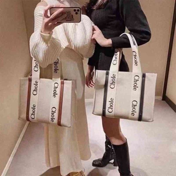 2022 fashion summer japanese single shoulder canvas bag small design portable large tote women's capacity
2022 fashion summer japanese single shoulder canvas bag small design portable large tote women's capacity
