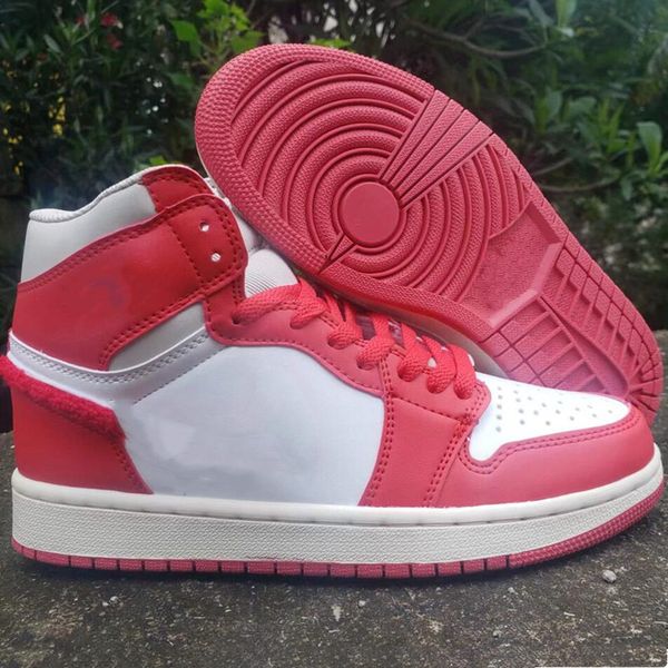 2022 og chenille red basketball shoes 1s 85 georgetown heritage dark marina blue women 1 sneakers trainer fashion sports shoes with box size
2022 og chenille red basketball shoes 1s 85 georgetown heritage dark marina blue women 1 sneakers trainer fashion sports shoes with box size