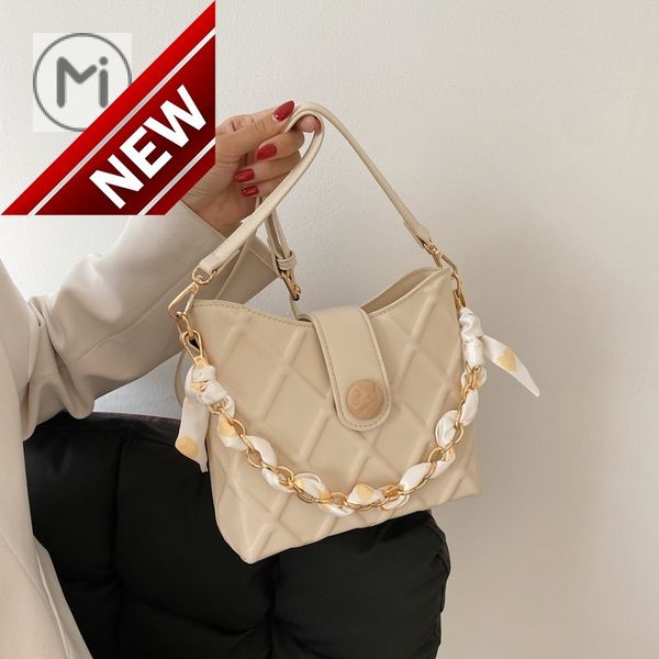 direct sale quality discount prsure lattice chain new women's single shoulder msenger small trend fashion women messenger bag
direct sale quality discount prsure lattice chain new women's single shoulder msenger small trend fashion women messenger bag