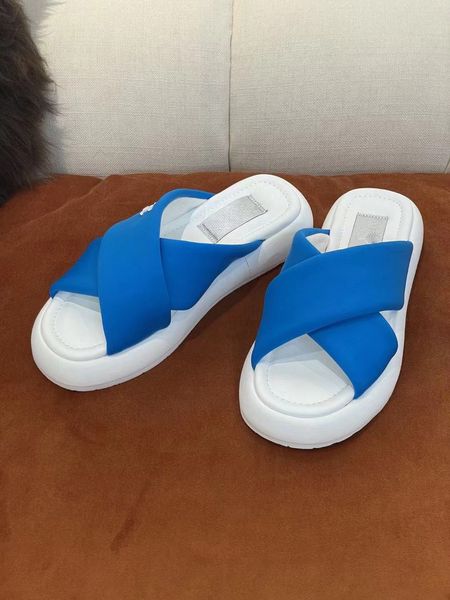 2022 fashion retro tweed slippers slippers youth women's woven turf flat shoes slippers outdoor leisure sports flip flops sports shoes, Black
2022 fashion retro tweed slippers slippers youth women's woven turf flat shoes slippers outdoor leisure sports flip flops sports shoes, Black