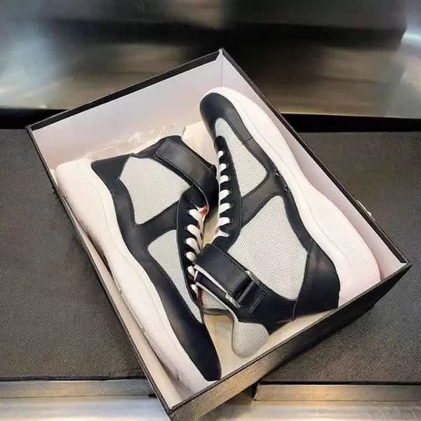 2022 men's casual shoes cup high sneakers luxury design sports runner lace up trainer patent leather mesh flat skate with box, Black
2022 men's casual shoes cup high sneakers luxury design sports runner lace up trainer patent leather mesh flat skate with box, Black
