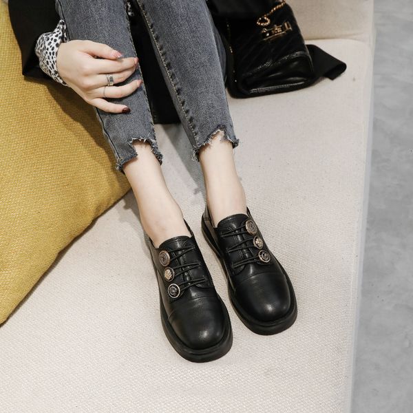 dress shoes designer small leather shoes women 2021 new fashion versatile medal button trendy net red same women's single deep mouth wo, Black
dress shoes designer small leather shoes women 2021 new fashion versatile medal button trendy net red same women's single deep mouth wo, Black