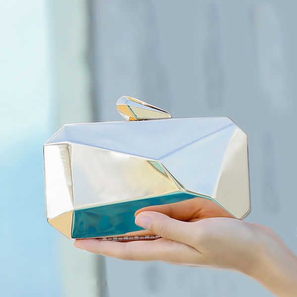 evening bags 2022 new style fashionable women s bag electroplated metal hand trendy nightclub crossbody shoulder bag y0506
evening bags 2022 new style fashionable women s bag electroplated metal hand trendy nightclub crossbody shoulder bag y0506