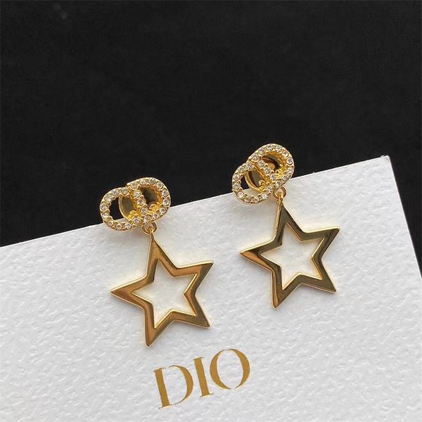 fashion jewelry online new letter inlaid rhinestone s925 silver needle earrings women's net red same simple star, Golden
fashion jewelry online new letter inlaid rhinestone s925 silver needle earrings women's net red same simple star, Golden