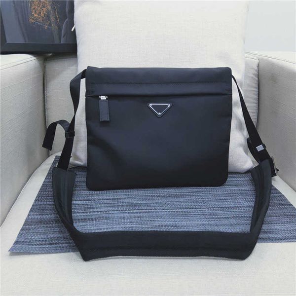 bag one-shoulder 058 men's fashion leisurebag unique triangular multiple pockets two zipper bags and buttonbags
bag one-shoulder 058 men's fashion leisurebag unique triangular multiple pockets two zipper bags and buttonbags