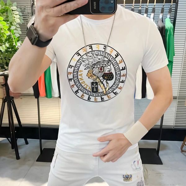 men's t-shirts designer light luxury round neck short sleeve t-shirt men's fashion brand trend personality 2022 summer new half ym, White;black
men's t-shirts designer light luxury round neck short sleeve t-shirt men's fashion brand trend personality 2022 summer new half ym, White;black