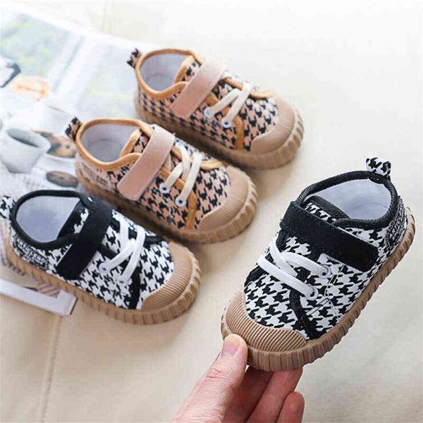 2022 spring boys girls fashion canvas shoes printing low casual shoes soft-soled non-slip children's lace-up canvas shoes g220517, Black;red
2022 spring boys girls fashion canvas shoes printing low casual shoes soft-soled non-slip children's lace-up canvas shoes g220517, Black;red