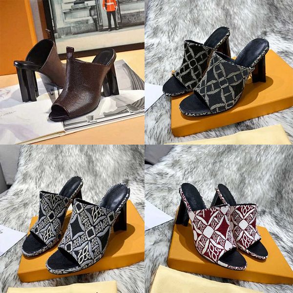 with box woman slippers shoe sandals real leather high heels slippers fashion scuffs slippers casual shoes for women 01, Black
with box woman slippers shoe sandals real leather high heels slippers fashion scuffs slippers casual shoes for women 01, Black