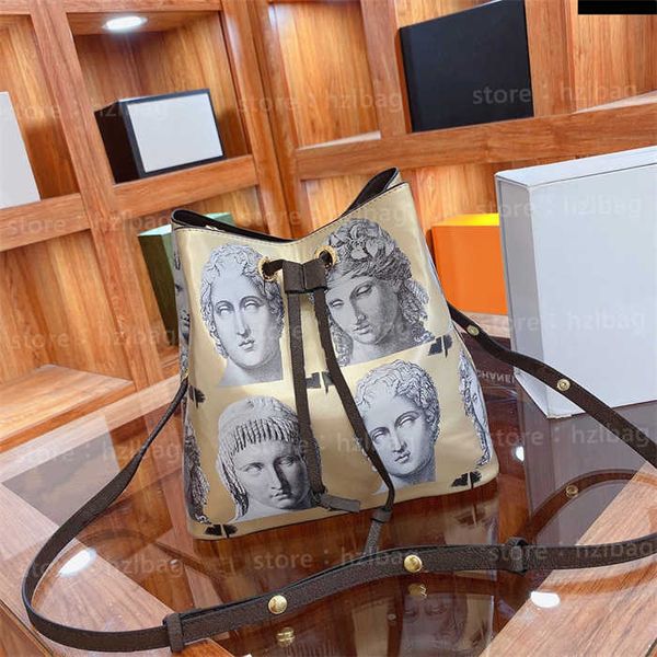 noe mm bucket bag design statue heads prints cross body noeneo purse wallet drawstring neo designer bag
noe mm bucket bag design statue heads prints cross body noeneo purse wallet drawstring neo designer bag
