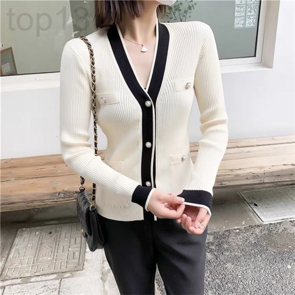 women's knits & tees designer moc * 21 autumn and winter new slim fit single row button contrast color pearl v-neck sweater women', White
women's knits & tees designer moc * 21 autumn and winter new slim fit single row button contrast color pearl v-neck sweater women', White
