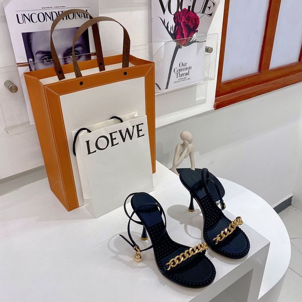 2022 summer new fashion women heels 9cm sandals luxury plat-form high heelded dress sandals causal shoes loafers slippers, Black
2022 summer new fashion women heels 9cm sandals luxury plat-form high heelded dress sandals causal shoes loafers slippers, Black
