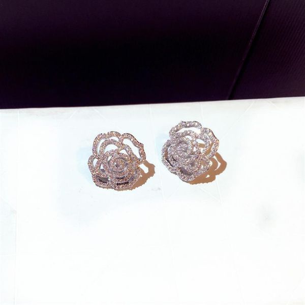 crystal stud earrings rotable circle flower sterling silver cute unique jewelry for women fashion261d, Golden;silver
crystal stud earrings rotable circle flower sterling silver cute unique jewelry for women fashion261d, Golden;silver