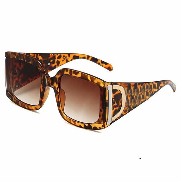 new arrival 2019 oversized square bee sunglasses women brand metal frame gradient sun glasses shade for womanuv400 1843280t, White;black
new arrival 2019 oversized square bee sunglasses women brand metal frame gradient sun glasses shade for womanuv400 1843280t, White;black
