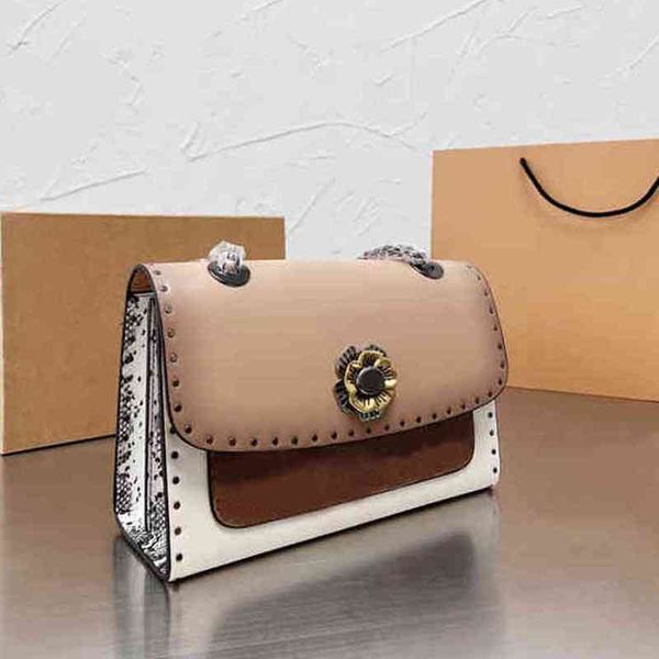 flower shoulder bags lock snakeskin panel women luxury brand handbag chain strap leather designer crossbody female purses 220309
flower shoulder bags lock snakeskin panel women luxury brand handbag chain strap leather designer crossbody female purses 220309