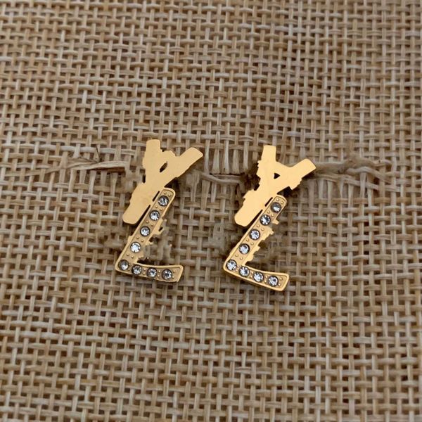 never fade easy chic jewelry men letter large small studs classic design diamond earrings 316l stainless steel silver elagant women stud, Golden;silver
never fade easy chic jewelry men letter large small studs classic design diamond earrings 316l stainless steel silver elagant women stud, Golden;silver