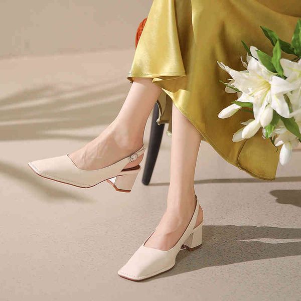 sandals comfortable square head solid color baotou sandals summer simple korean temperament thick heel back empty women q6q6, Black
sandals comfortable square head solid color baotou sandals summer simple korean temperament thick heel back empty women q6q6, Black