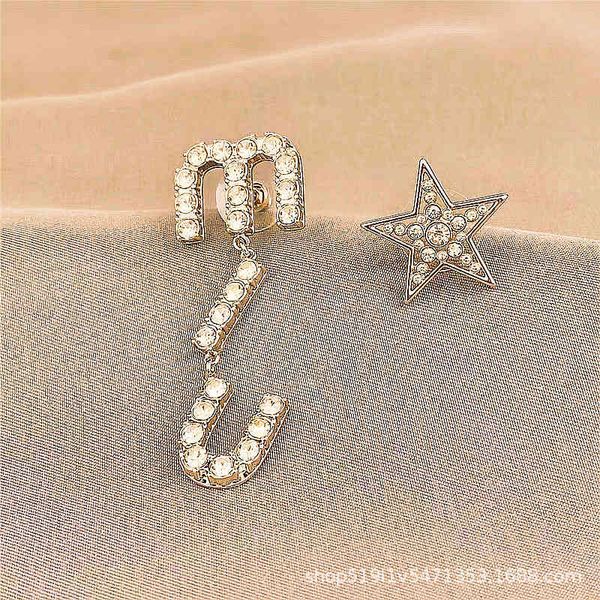 new star studded earrings letter tassel earrings full of diamond earrings light luxury niche style, Golden
new star studded earrings letter tassel earrings full of diamond earrings light luxury niche style, Golden