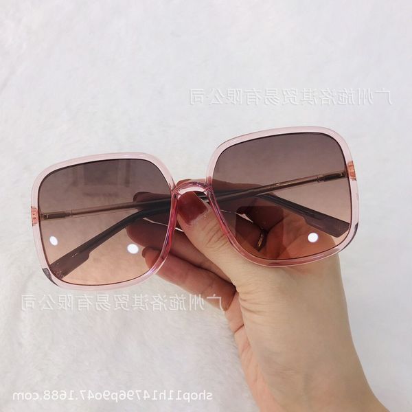 50% discount for factory direct salesfashion women's slim sunglasses for men send original, White;black
50% discount for factory direct salesfashion women's slim sunglasses for men send original, White;black