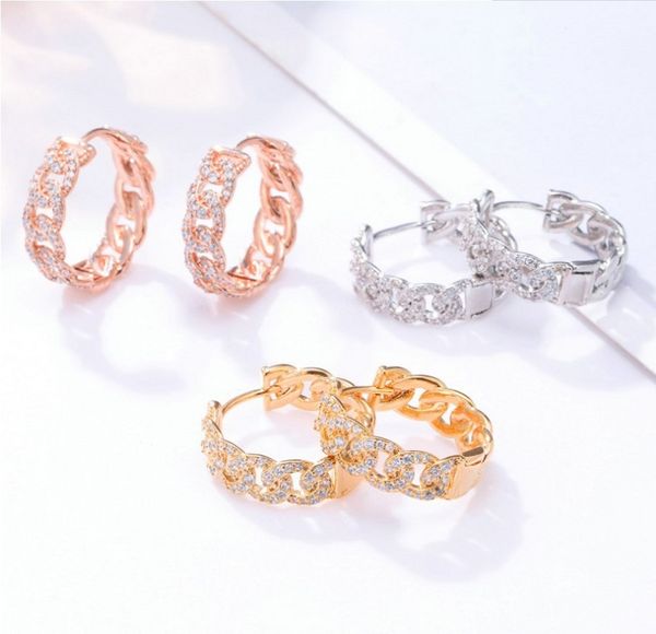 designer c-shaped copper zirconium stud earrings plated with copper micro-set zircon earrings, Golden;silver
designer c-shaped copper zirconium stud earrings plated with copper micro-set zircon earrings, Golden;silver