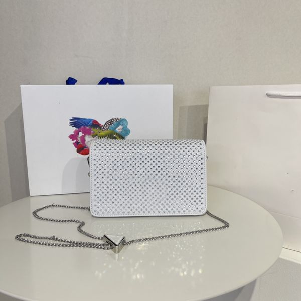handbag chain crossbody bag crystal diamond silver mirror tote bag ladies shoulder wallet fashion triangle decoration flap crossbodys
handbag chain crossbody bag crystal diamond silver mirror tote bag ladies shoulder wallet fashion triangle decoration flap crossbodys